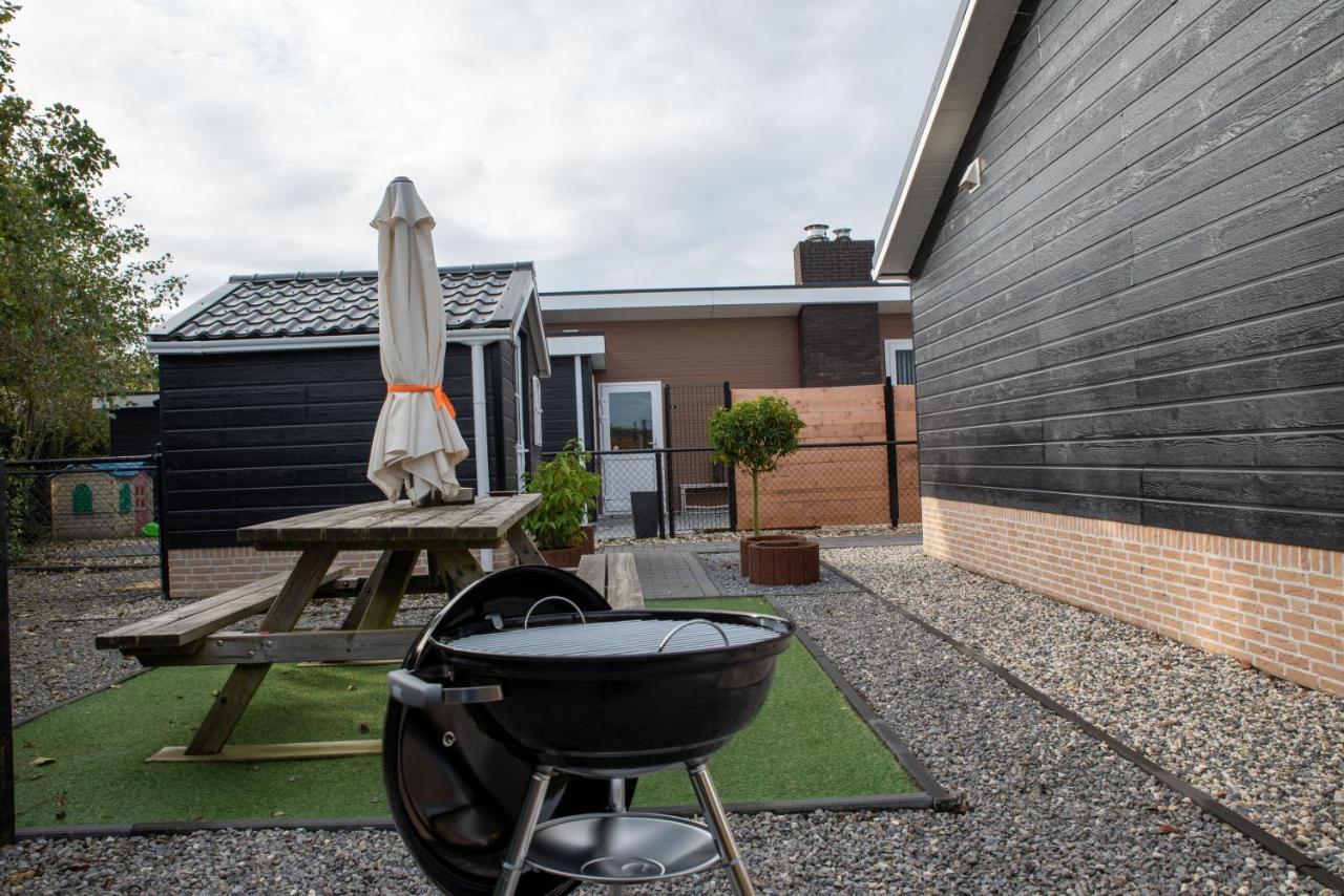 Nooit Gedacht Villa Sint Annaland Exterior photo